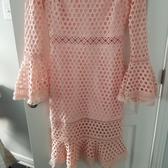 Peach beautiful Dress - Picture 2 of 4